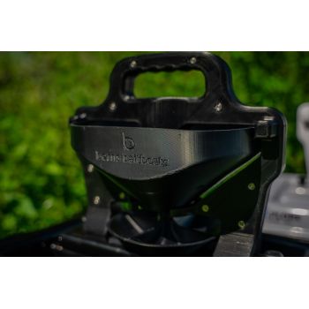 XPLORE BAIT SPREADER BLACK